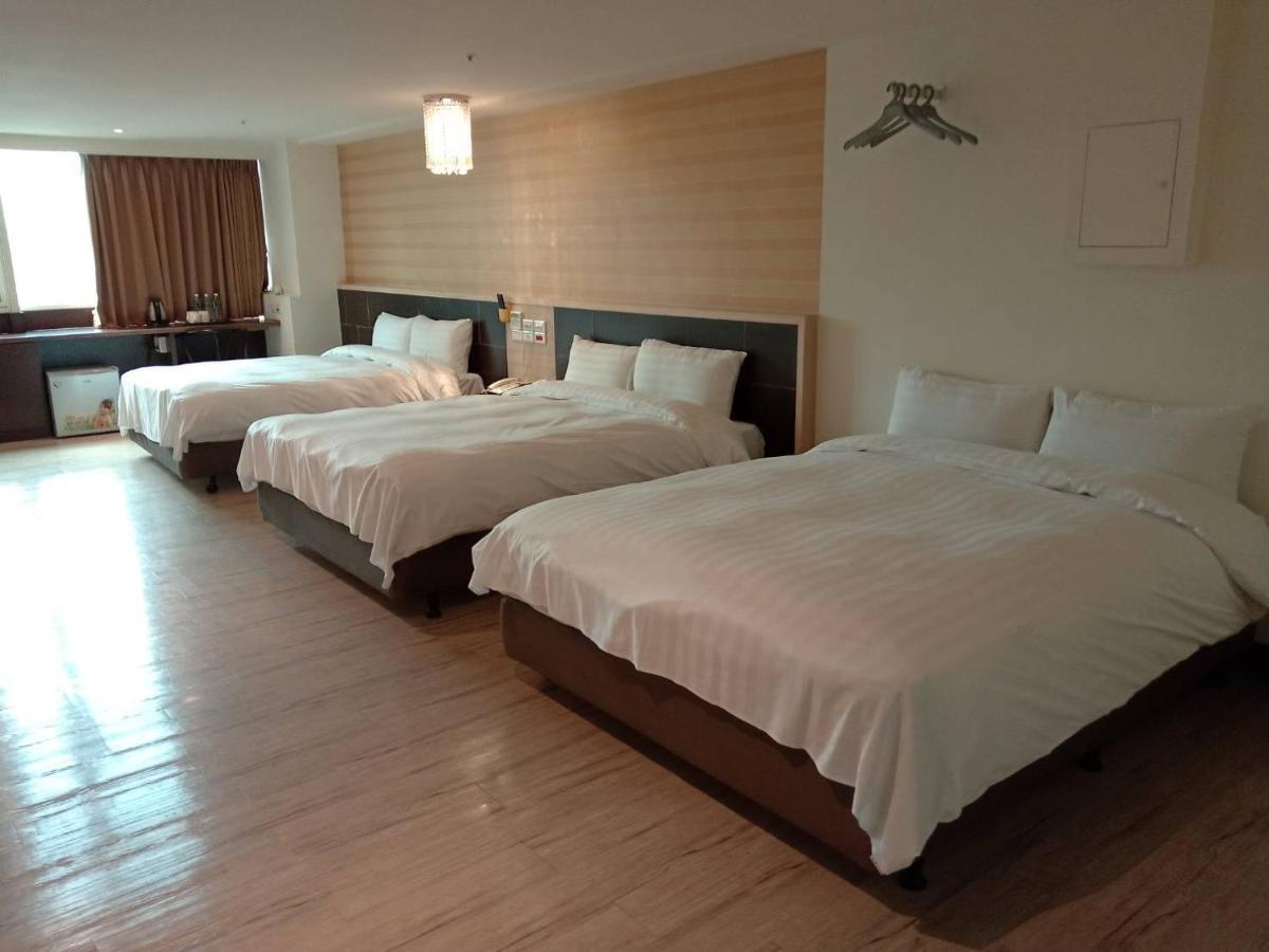 Dengfeng Milan Business Hotel Huwei Ngoại thất bức ảnh