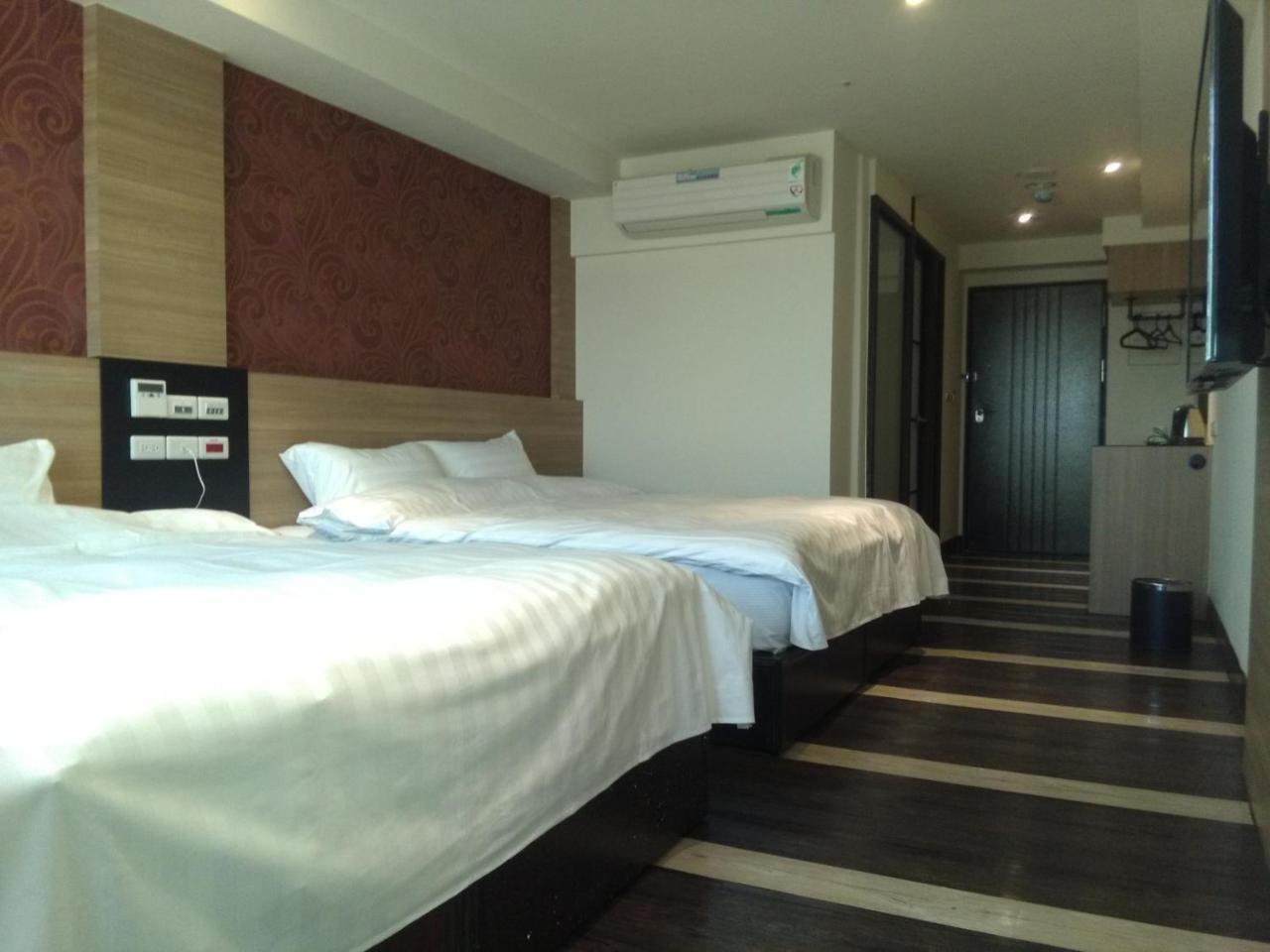 Dengfeng Milan Business Hotel Huwei Ngoại thất bức ảnh