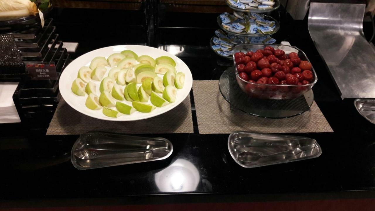 Dengfeng Milan Business Hotel Huwei Ngoại thất bức ảnh